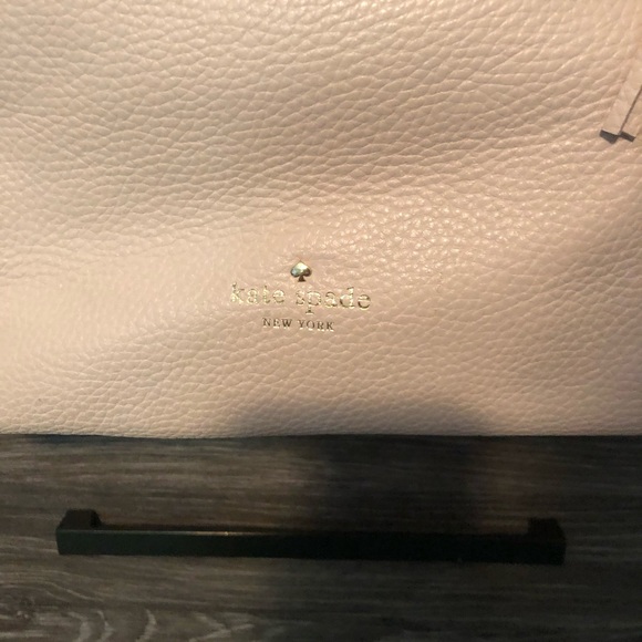 Kate Spade ♠️ Handbag - Picture 4 of 6